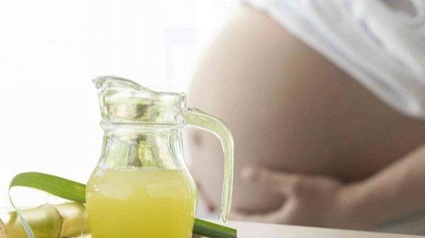 Uống nhiều nước mía có thể gây tiểu đường thai kỳ